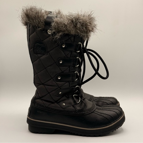 Sorel Shoes - SOREL Tofino II Faux Fur Lined Waterproof Boot (Women) Size 7
